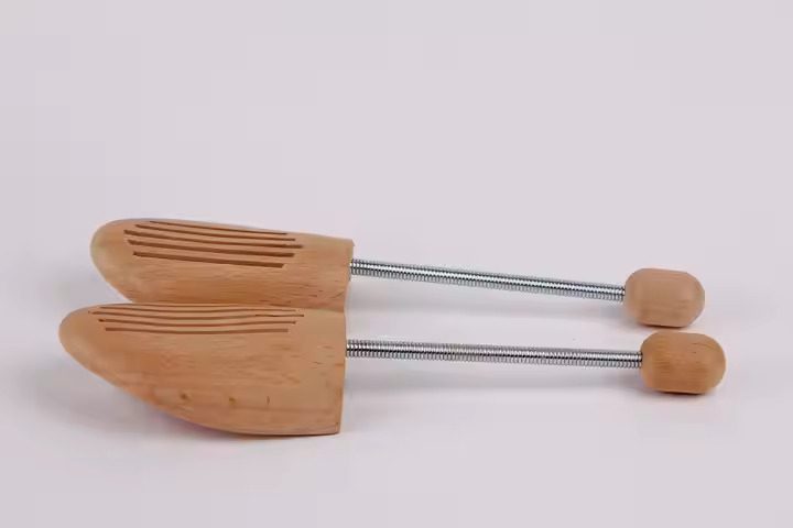 Premium Wooden Shoe Tree view 3